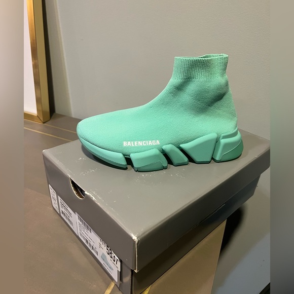 Balenciaga Speed 2.0 - Picture 1 of 4